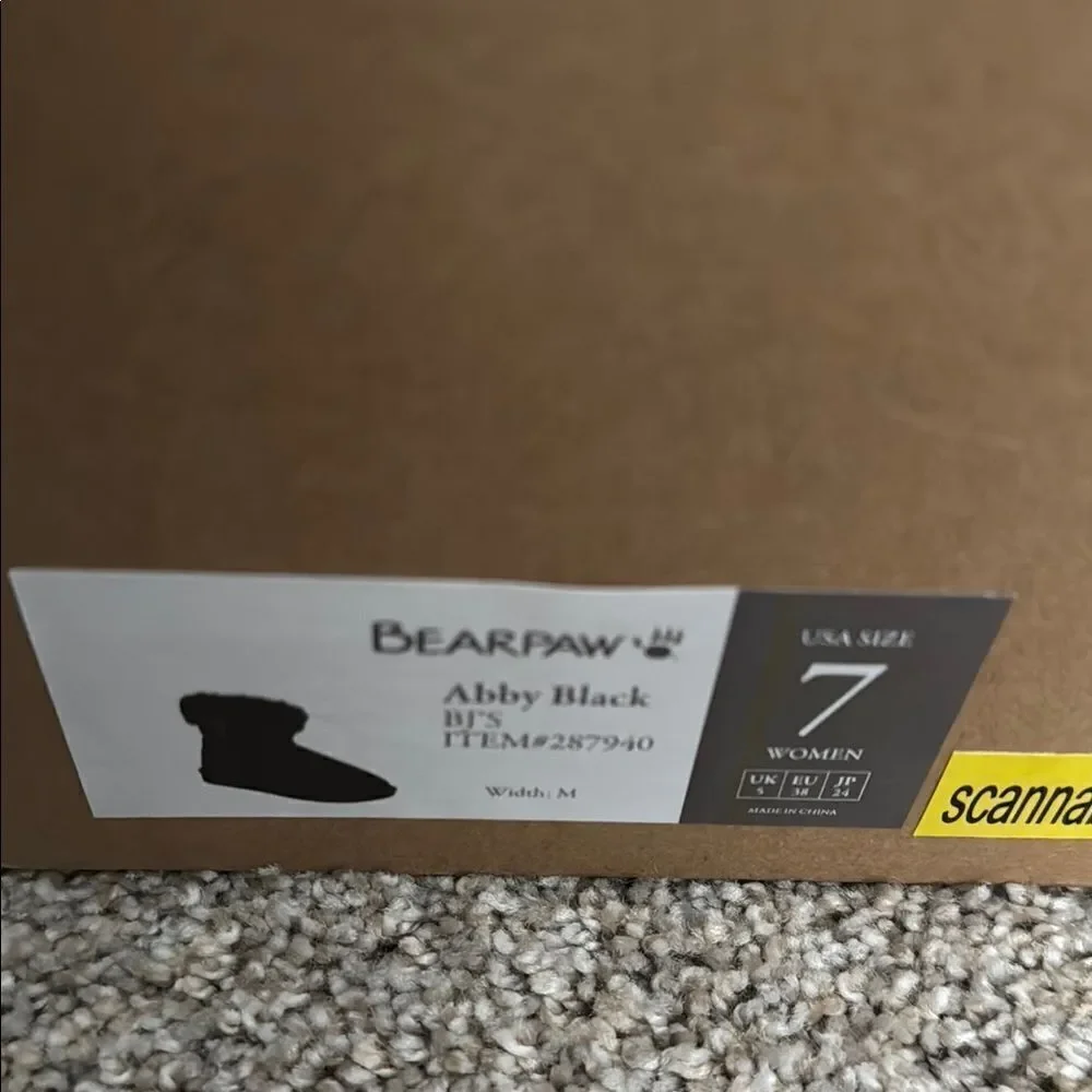 Bearpaw Black Suede Boots ABBY NEW IN BOX SIZE 7